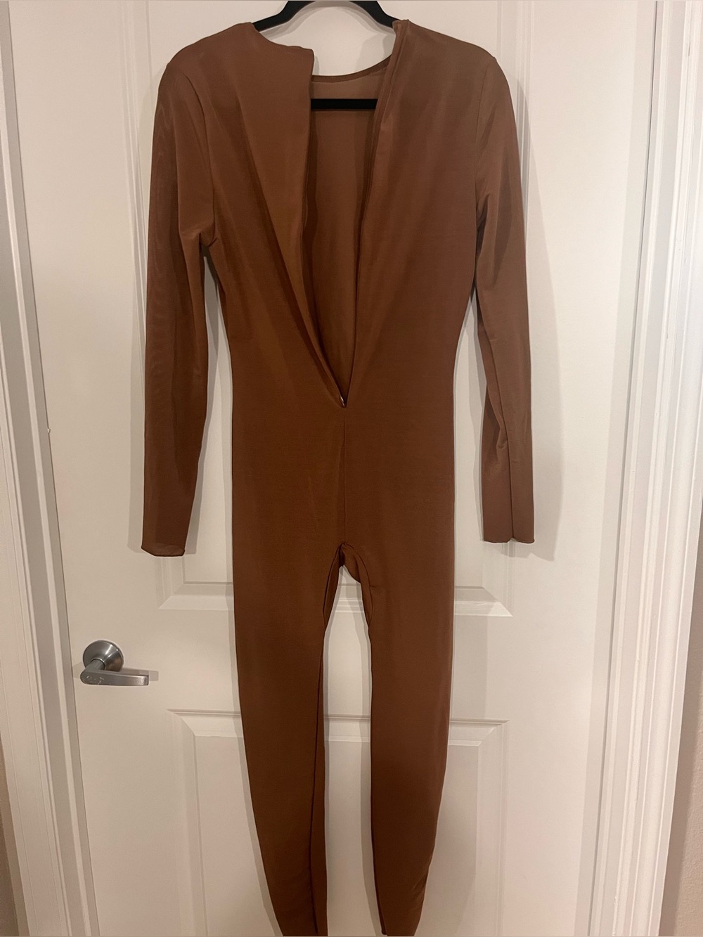 NWT SKIMS Seamless Long Sleeve Full Bodysuit in Chestnut - Picture 5 of 6
